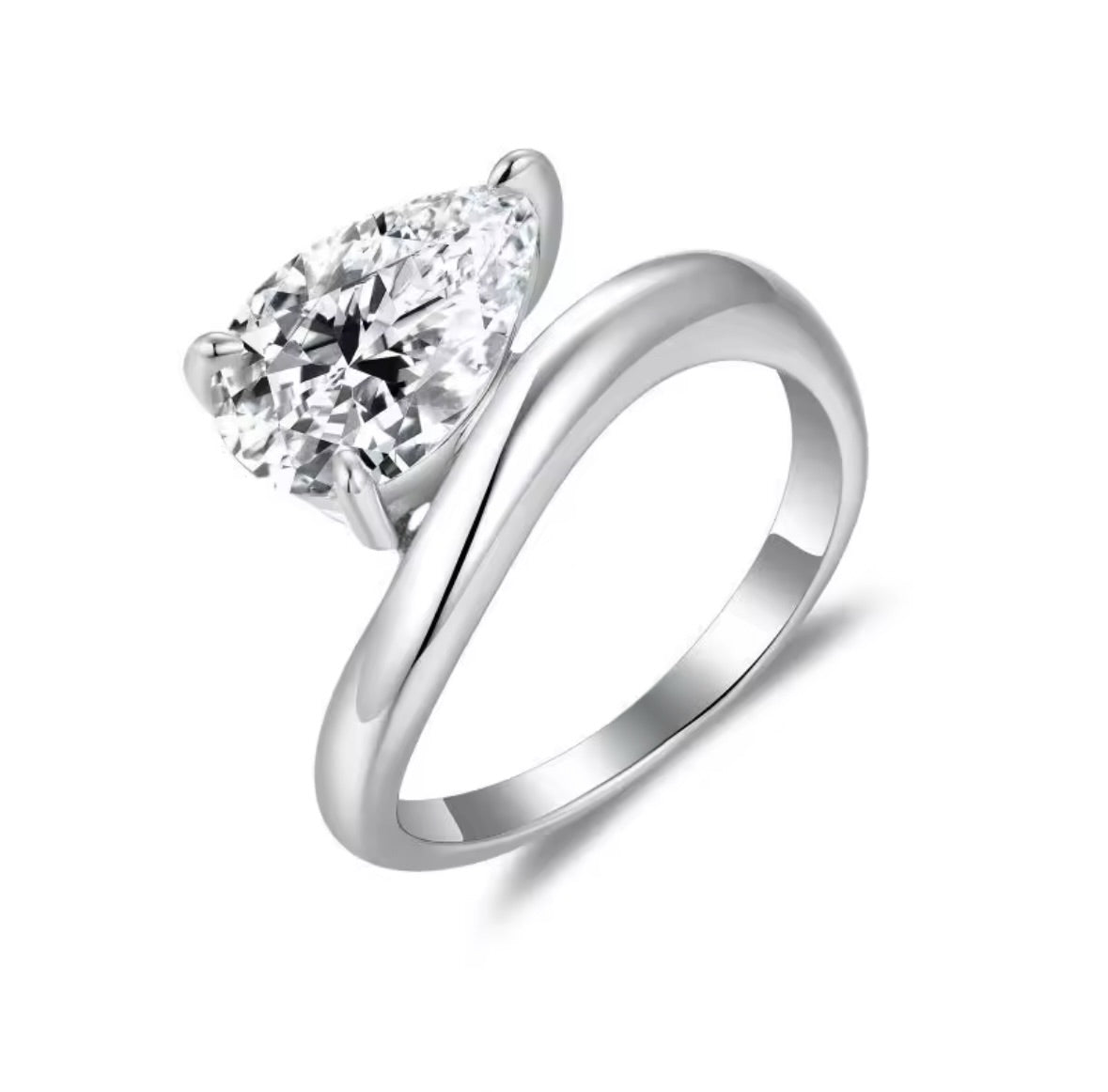 "Genevieve" Pear Cut