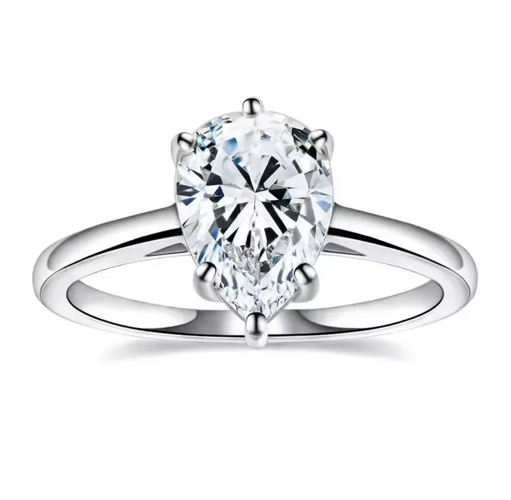 "Anna" Pear Cut
