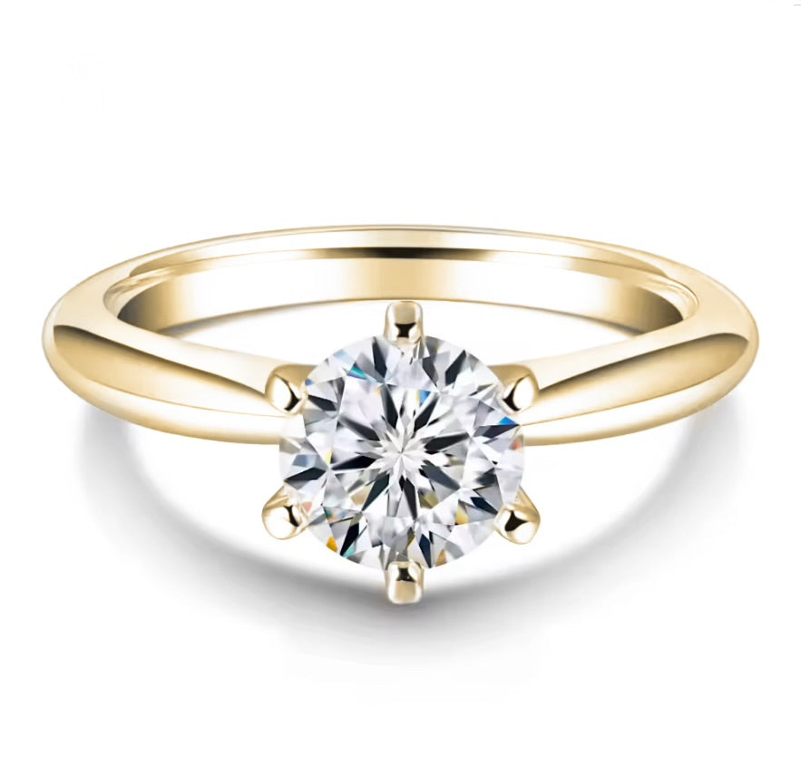 "Margot" Round Cut Ring