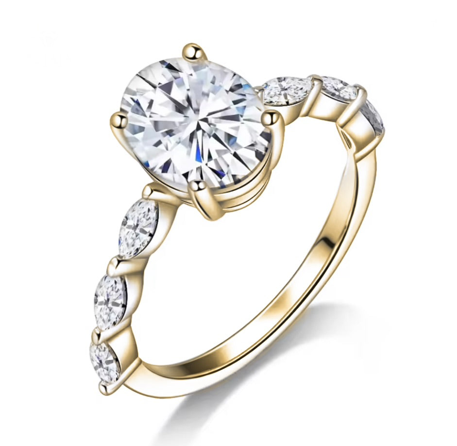 "Livia" Oval Cut Ring