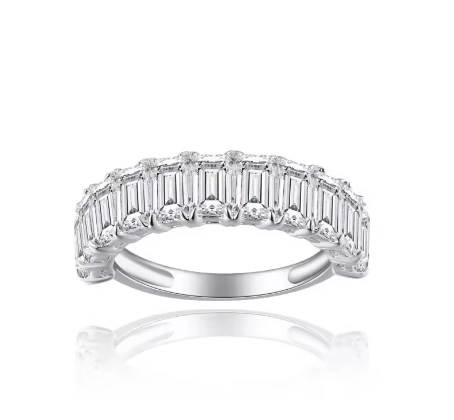"Gemma" Emerald Cut Band